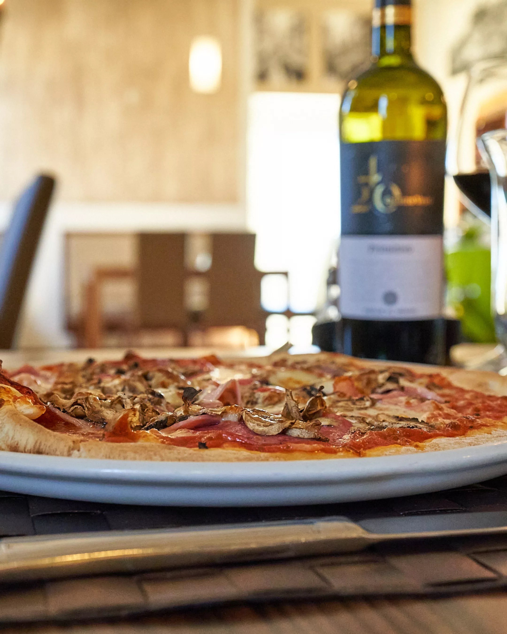 Social Media Post: Pizza