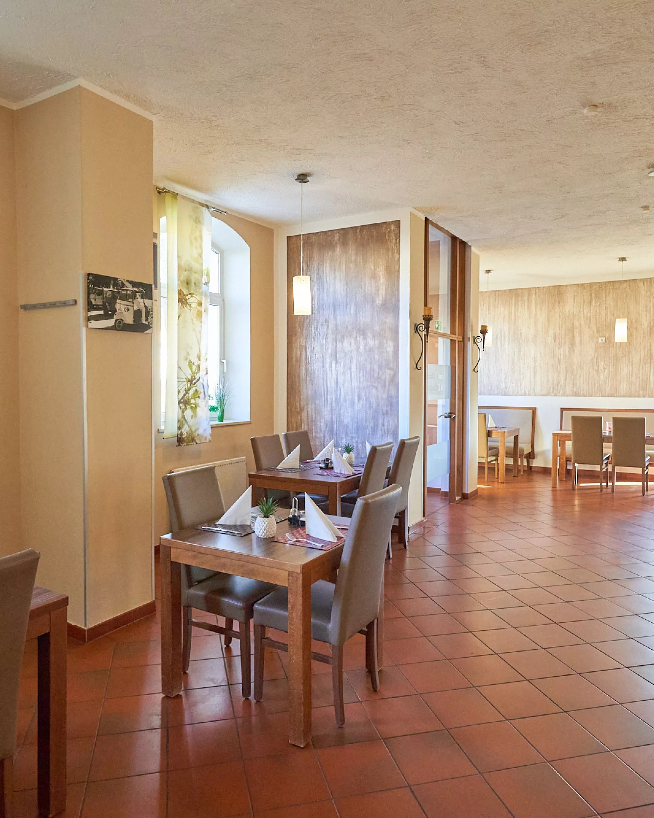 Social Media Post: Restaurant