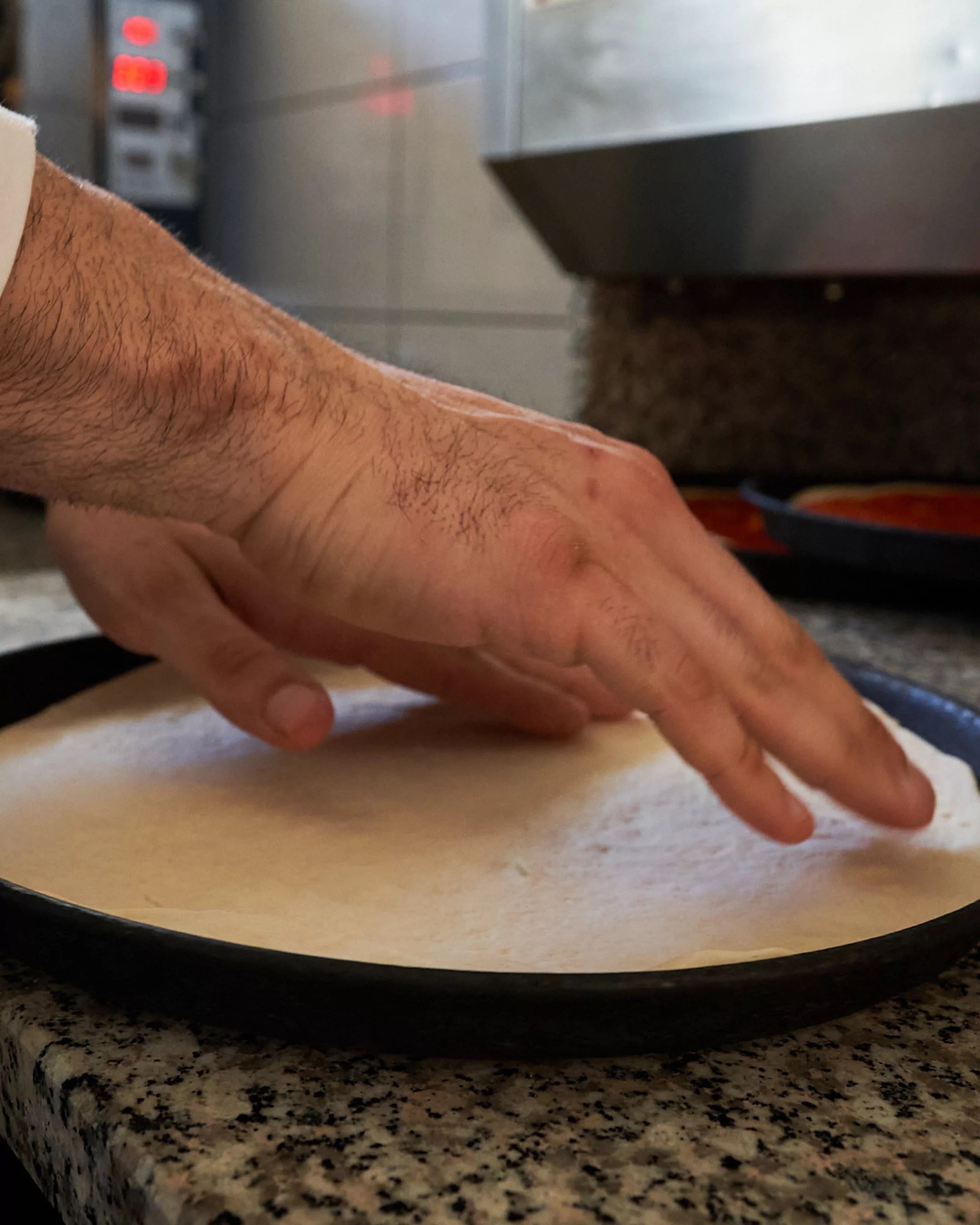 Social Media Post: Pizza Zubereitung